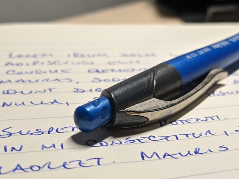 A photo of a pen.